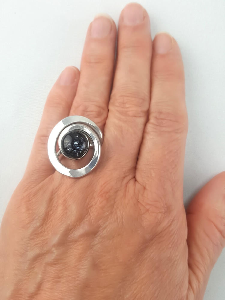 Open Curly Q Ring