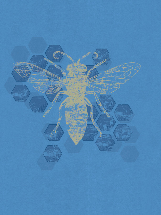 Bee Art Contour Tee - Size S