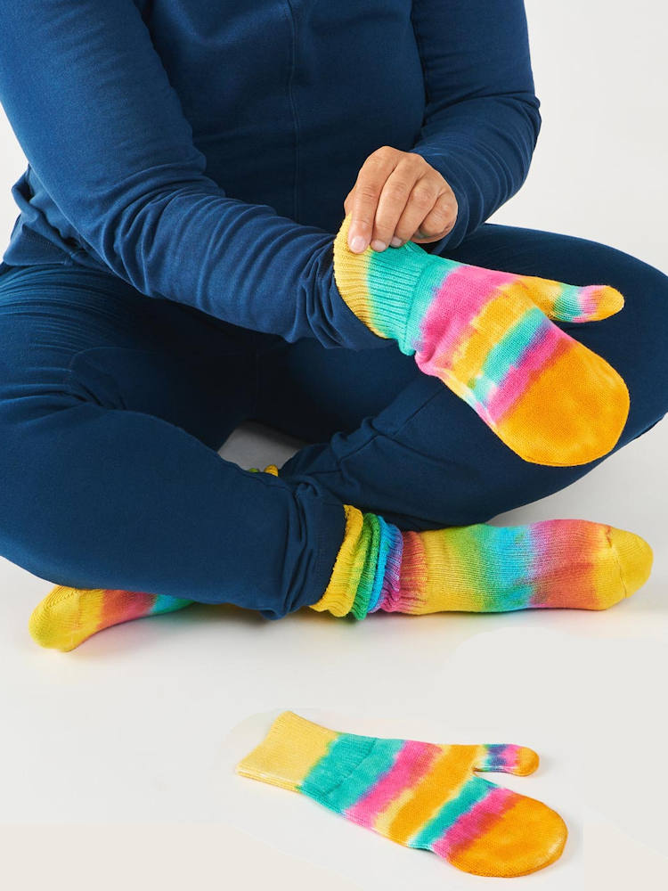 Tie Dye Mittens