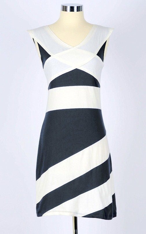 Criss Cross Dress